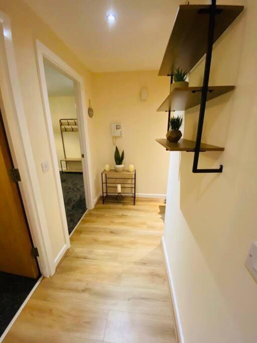 Liverpool City Centre Modern Apartment Fits 6 People מראה חיצוני תמונה