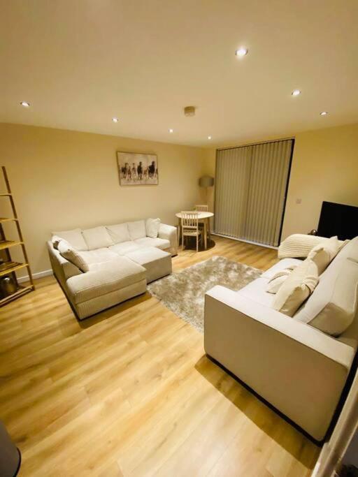Liverpool City Centre Modern Apartment Fits 6 People מראה חיצוני תמונה