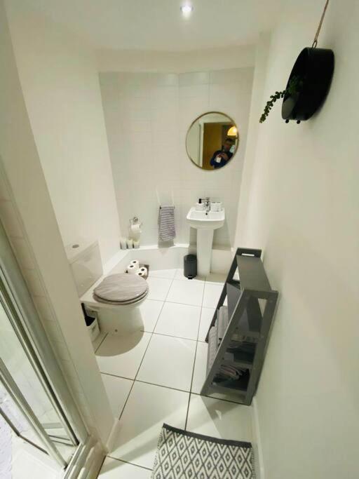 Liverpool City Centre Modern Apartment Fits 6 People מראה חיצוני תמונה